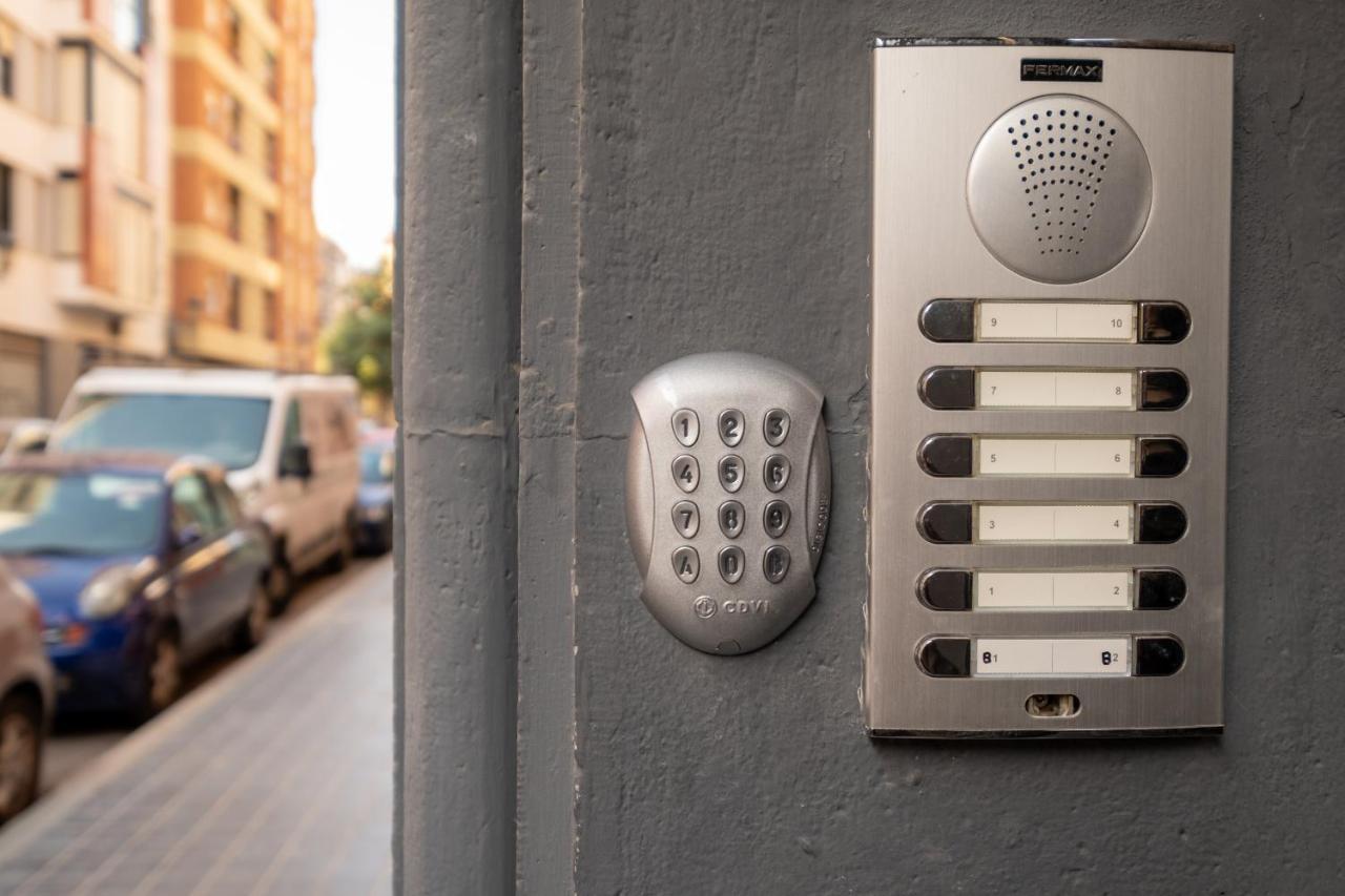 Apartment With Super Comfortable Beds Valencia Exterior foto